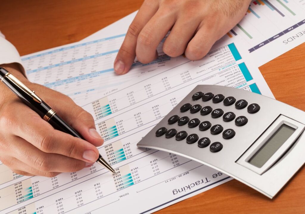 Buku Besar umum dan Buku Besar Pembantu