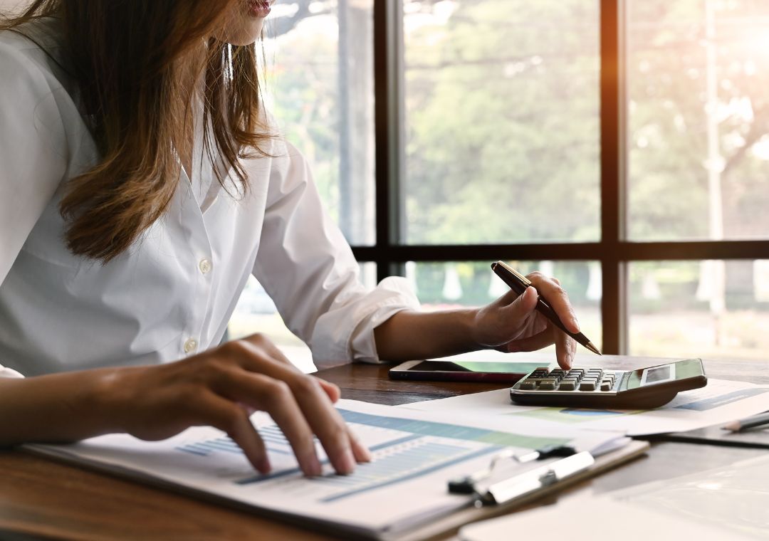 bendahara perusahaan